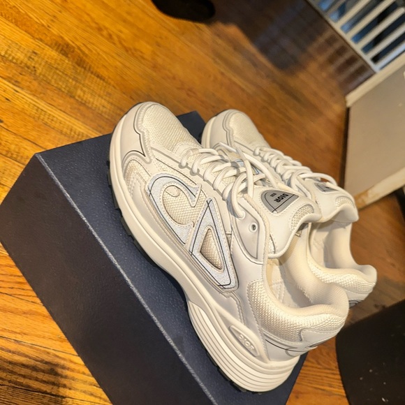 Dior b30 White Mesh and Technical Fabric - Picture 4 of 4